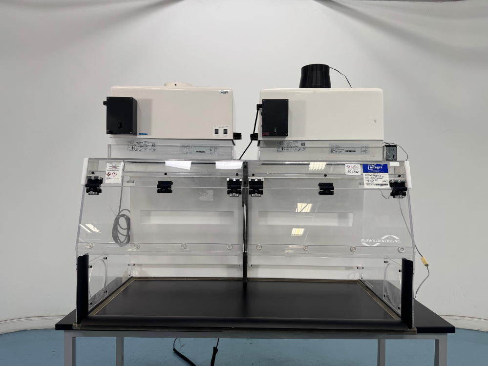 Image of Flow Sciences 5' Enclosed Workstation